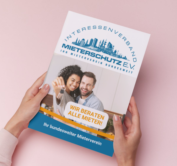 Flyer des Interessenverband Mieterschutz e.V. mit Paar und Schlüsselübergabe – Ihr bundesweiter Mieterverein